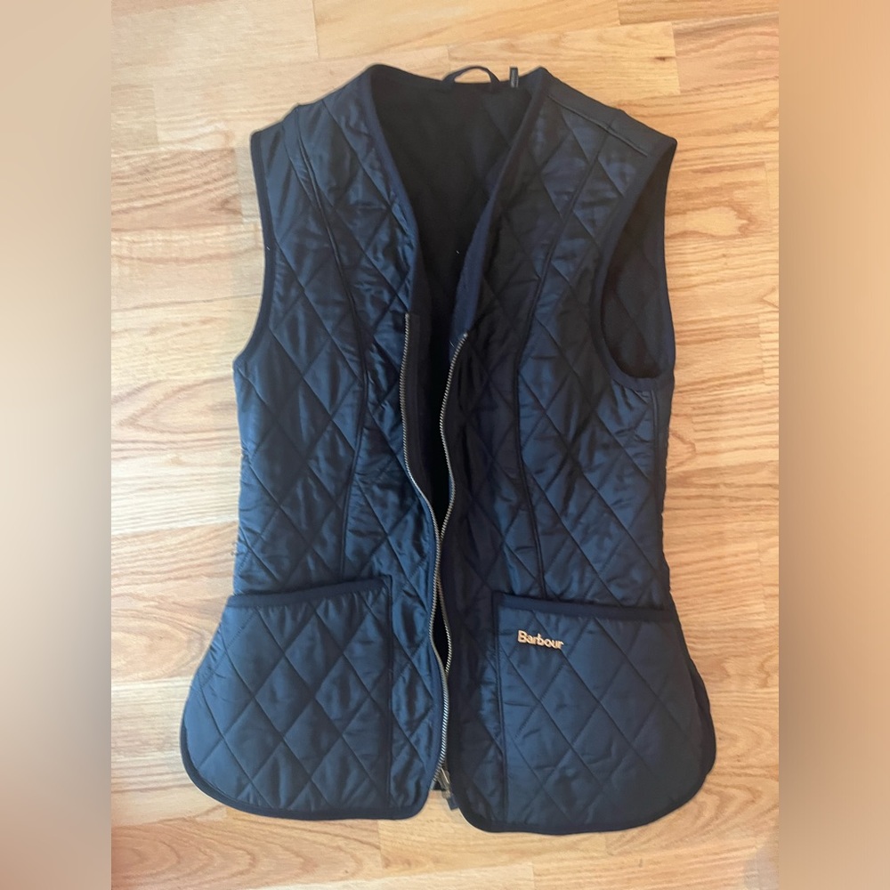 Barbour Cavalry Fleece-Lined Quilted Vest. USA size 4.